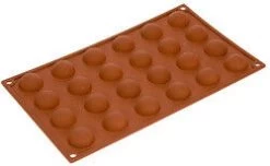 Silikomart Bakvorm 24 Halve Bollen ø 3 Cm Silicone Bruin
