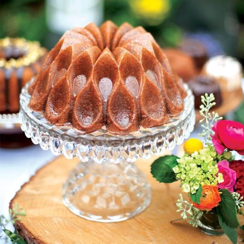 Nordic Ware Crown Bundt Tulbandvorm ø 24 Cm Gietaluminium Goudkleurig - Afbeelding 2
